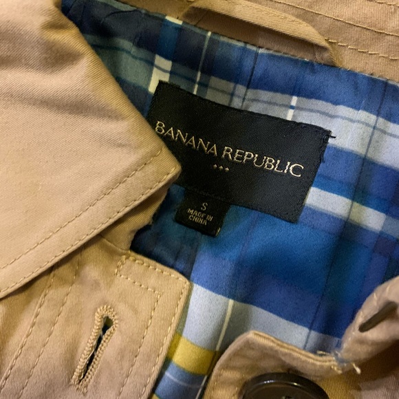 Tan Lightweight Coat - Picture 3 of 3